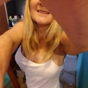 Meet your Posher, Ally